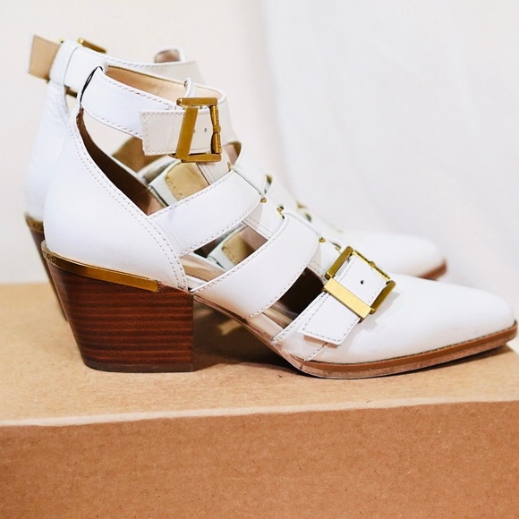 Micheal Kors Booties - Picture 4 of 7